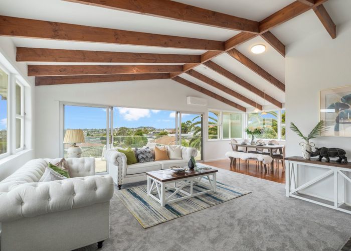  at 100 Donovan Street, Blockhouse Bay, Auckland