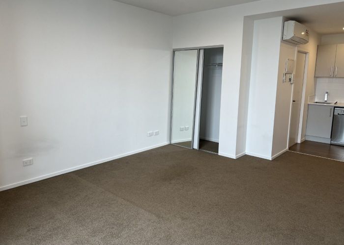  at 305B/770  Great South Rd, Wiri, Manukau City, Auckland