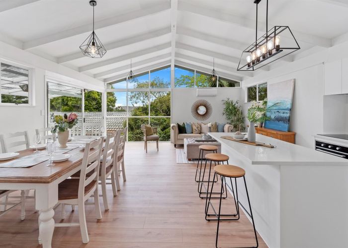  at 18 Archers Road, Glenfield, North Shore City, Auckland