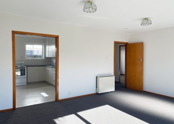  at 2/490 Barbadoes St, Edgeware, Christchurch City, Canterbury