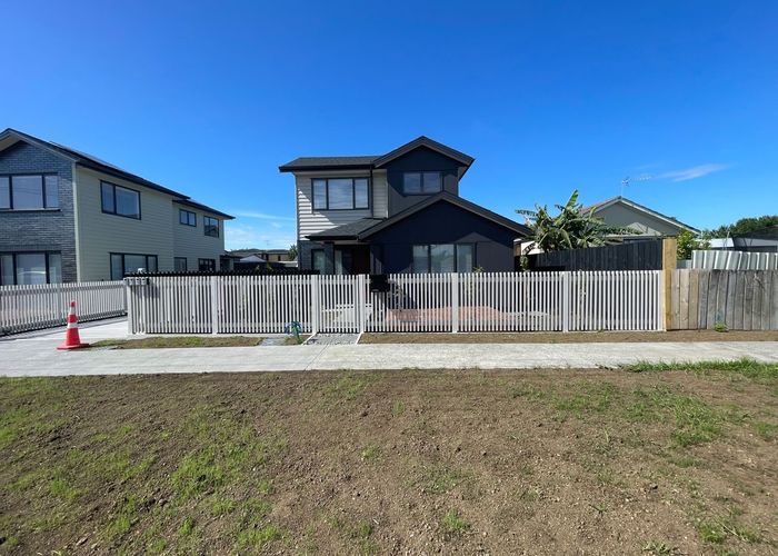  at 1 Mona Vale, West Harbour, Auckland