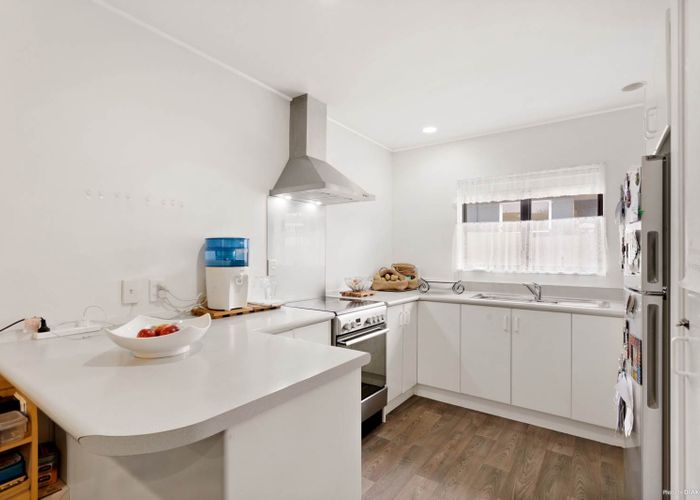  at 8/133 Ennis Avenue, Pakuranga Heights, Auckland