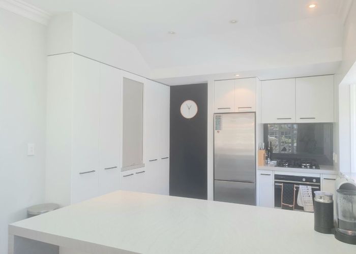  at 8  Omar Street, Khandallah, Wellington, Wellington