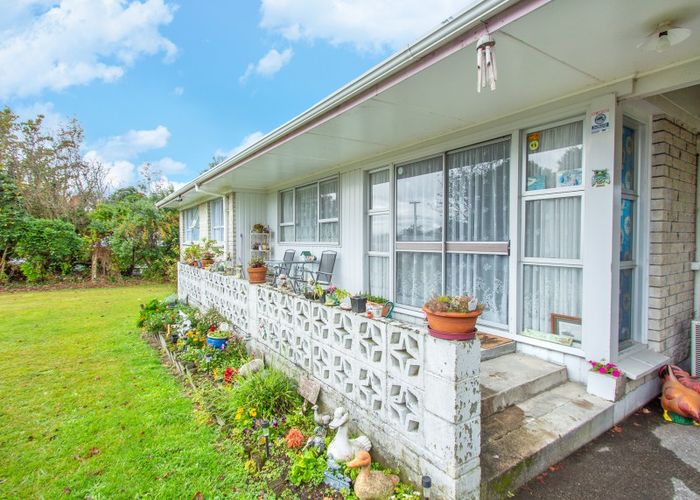  at 1 Bay Grove, Pukehangi, Rotorua