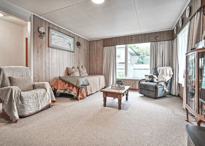  at 82 Folkestone Drive, Flaxmere, Hastings
