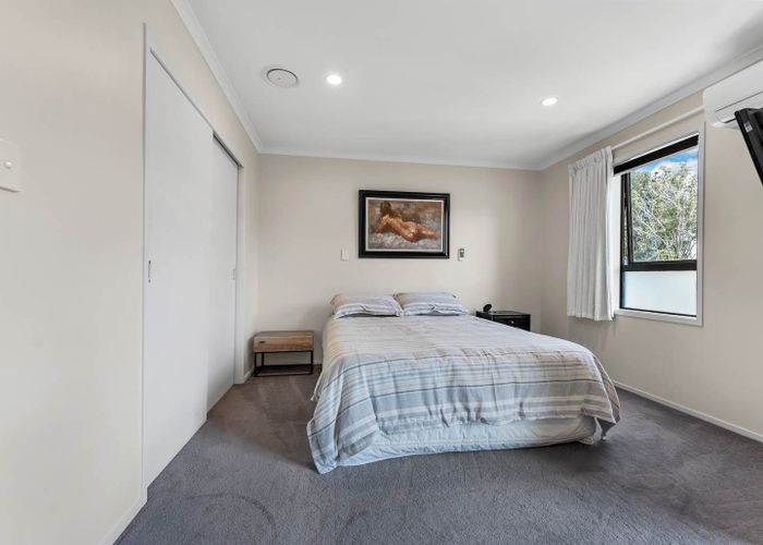  at 34 Chapel Road, Flat Bush, Auckland