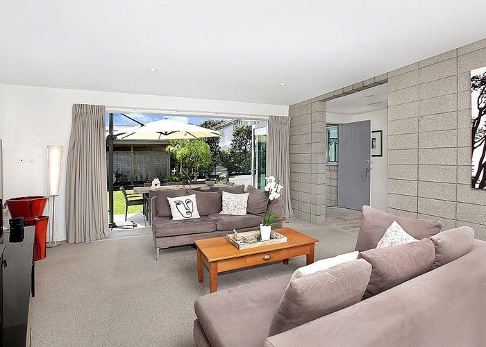  at 20A School Road, Morningside, Auckland