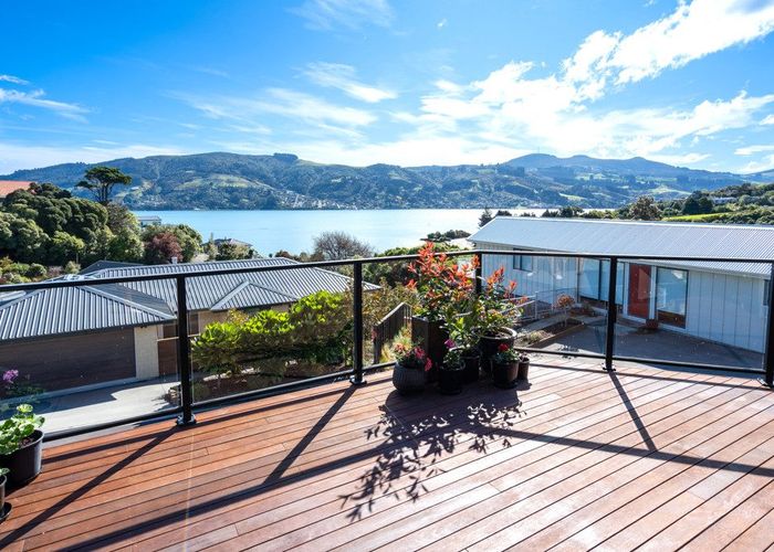  at 82 Mission Cove, Company Bay, Dunedin