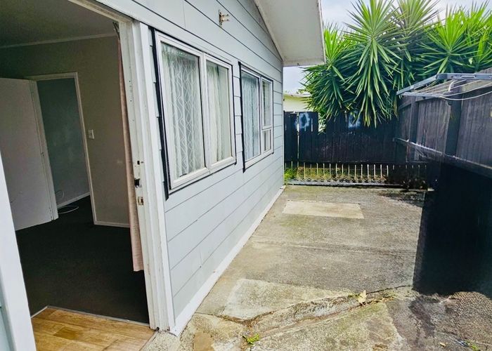  at 326A Roscommon Road, Clendon Park, Manukau City, Auckland