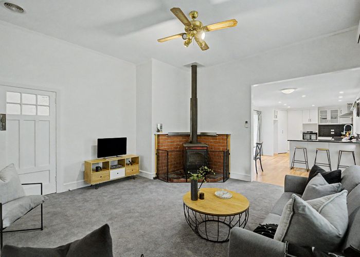  at 17 Alice Street, Gladstone, Invercargill