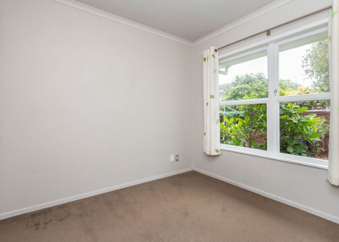  at 2/12 Walter Street, Hauraki, North Shore City, Auckland