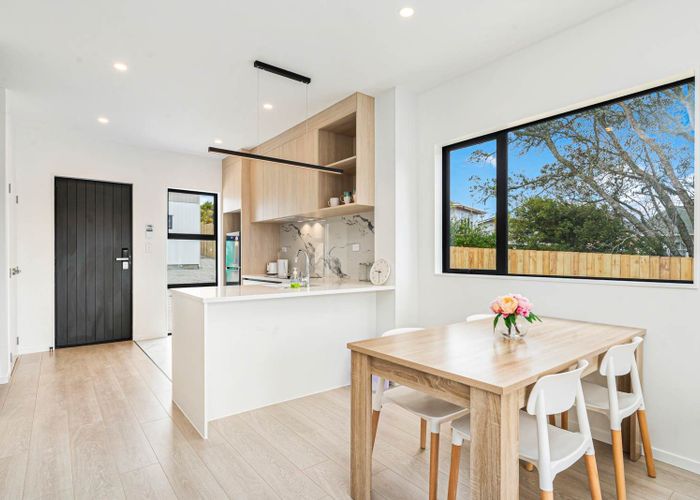  at 5/25 Abbotleigh Avenue, Te Atatu Peninsula, Waitakere City, Auckland