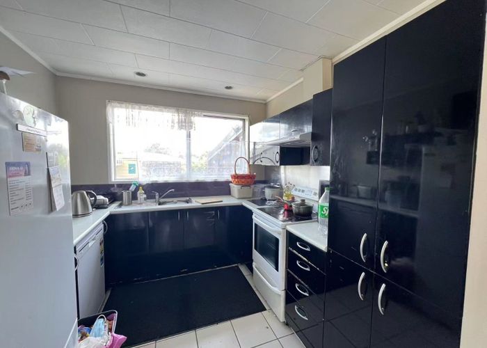  at 48 Spence Road, Henderson, Waitakere City, Auckland