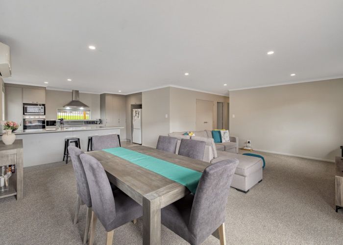  at 121 Sutherland Road, Brookfield, Tauranga, Bay Of Plenty