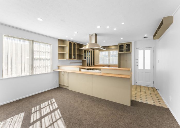  at 2 Akron Grove, Totara Park, Upper Hutt