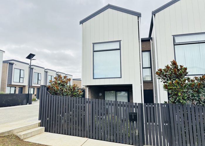  at 1 Tima Lane, Mangere Bridge, Manukau City, Auckland