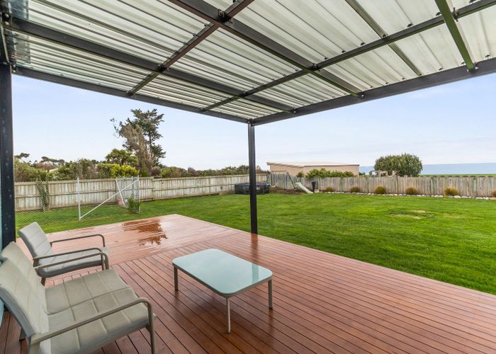  at 21 Braddon Street, Saint Andrews, Waimate, Canterbury