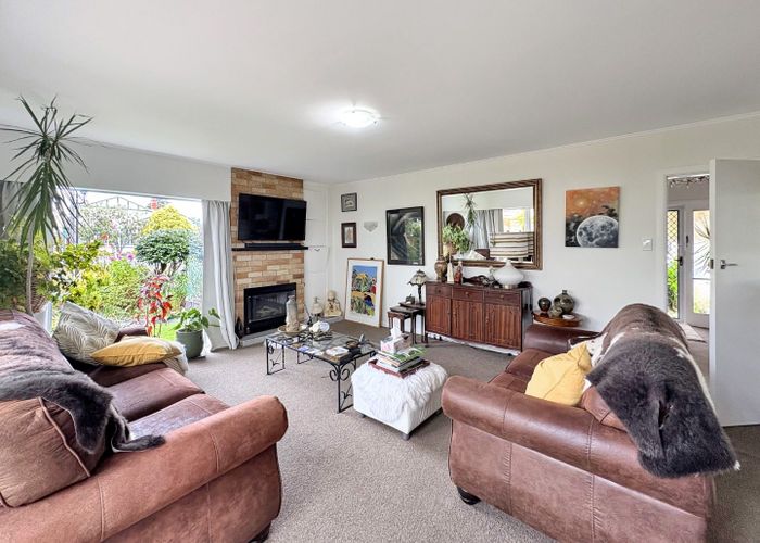  at 2 St Leonard Street, Saint Johns Hill, Whanganui, Manawatu / Whanganui