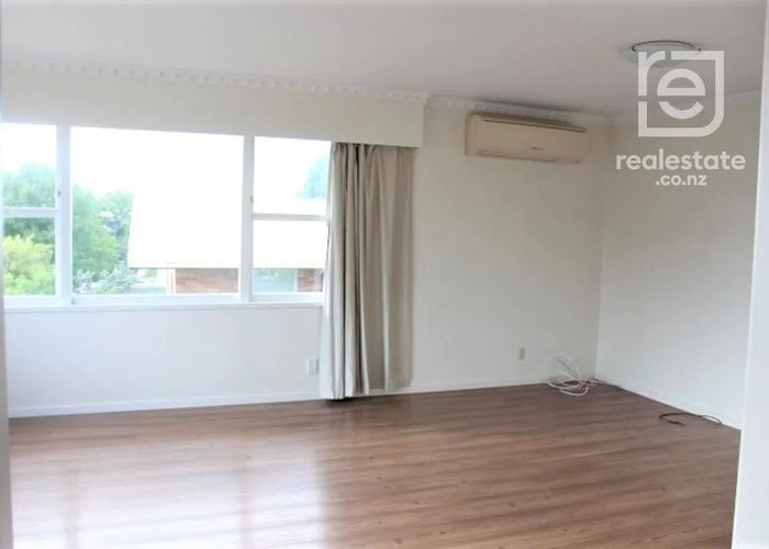  at 3 Juliet Avenue, Howick, Manukau City, Auckland