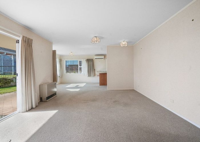  at 40/4 Admiral Crescent, Flagstaff, Hamilton