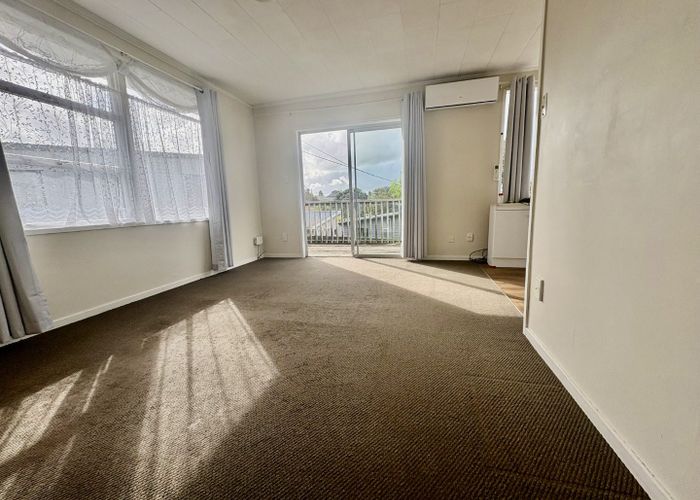  at 1/1 Hebron Road, Waiake, North Shore City, Auckland