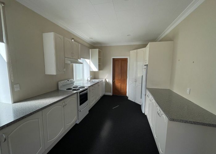  at 16 William Street, Dunedin Central, Dunedin