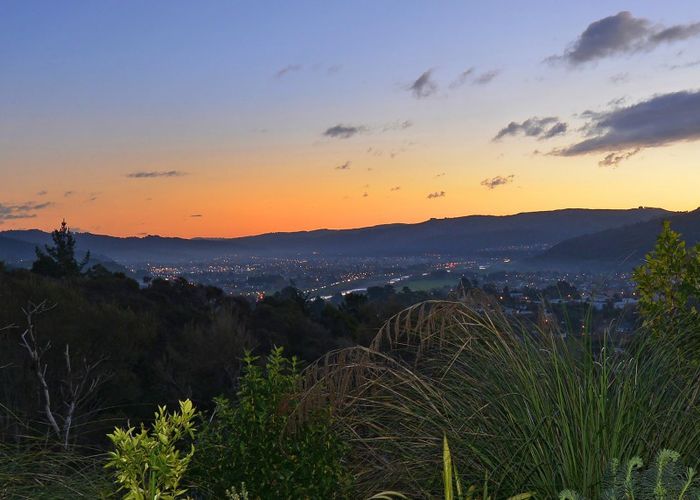  at 54 Mt Marua Drive, Timberlea, Upper Hutt