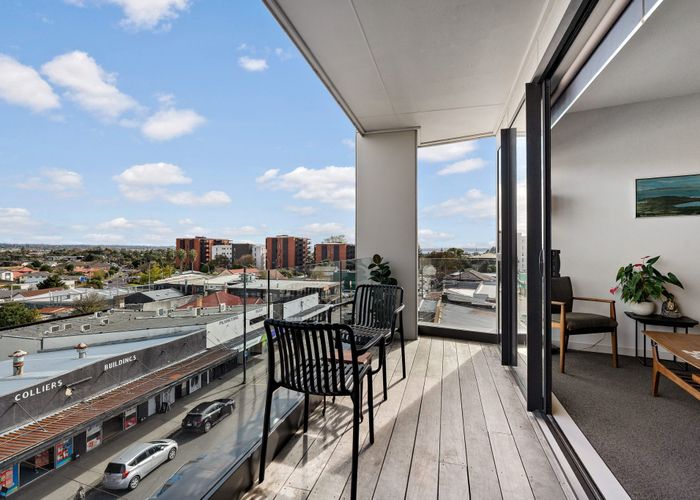  at 302/1904 Great North Road, Avondale, Auckland City, Auckland
