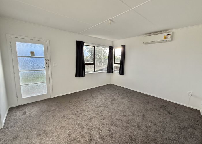  at 82 Coxhead Road, Manurewa, Manukau City, Auckland