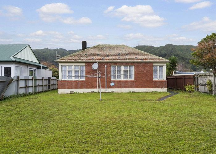  at 1 Wood Grove, Naenae, Lower Hutt, Wellington