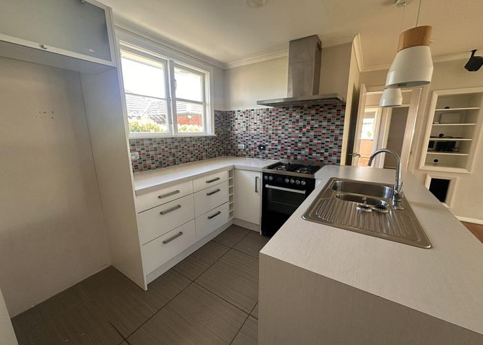  at 1044 High Street, Avalon, Lower Hutt, Wellington