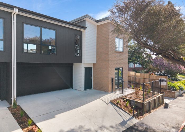  at 1/15 Mccracken Avenue, Hillcrest, Hamilton, Waikato