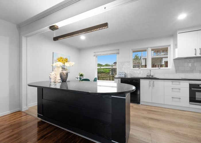  at 2/62 Quadrant Road, Onehunga, Auckland City, Auckland