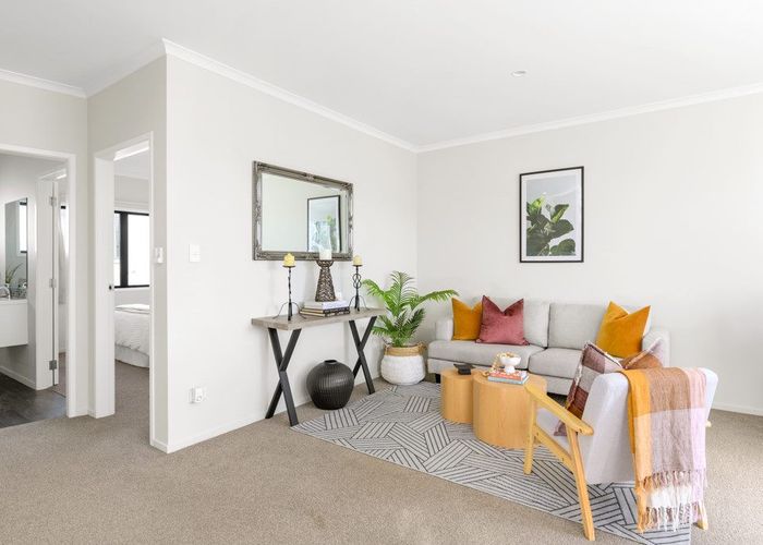  at 6/16 Jones Crescent, Melville, Hamilton