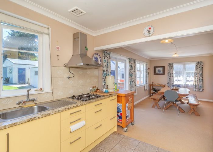  at 78 Koputara Road, Himatangi Beach, Foxton