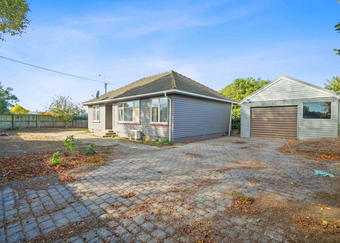  at 141 Langdons Road, Northcote, Christchurch