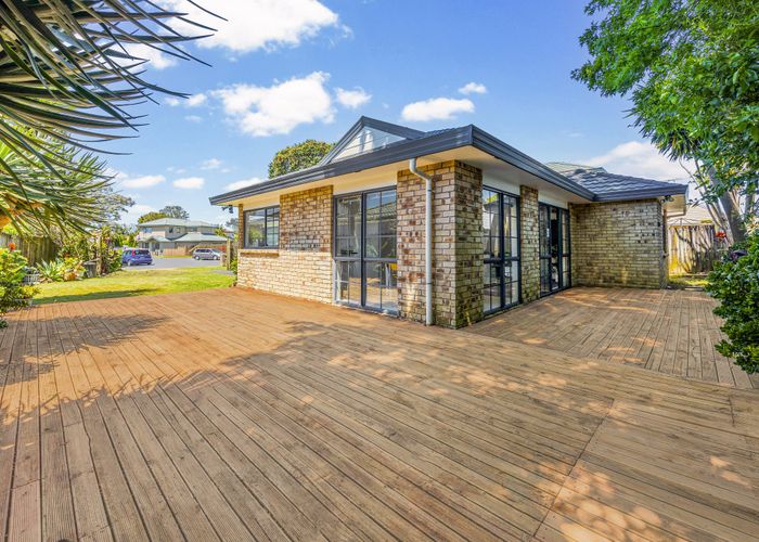  at 35 Enuamanu Road, Favona, Auckland