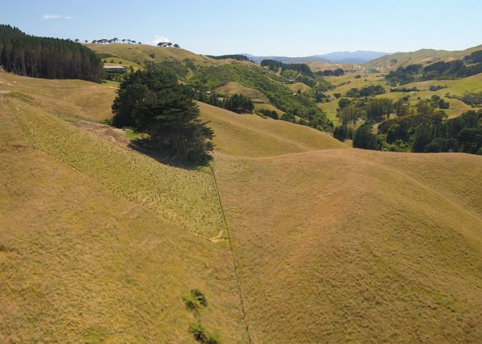  at 281 Takapu Road, Takapu Valley, Wellington