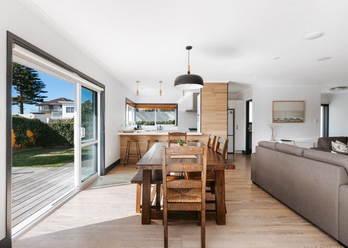  at 2/203 OCEANBEACH ROAD, Mount Maunganui, Tauranga