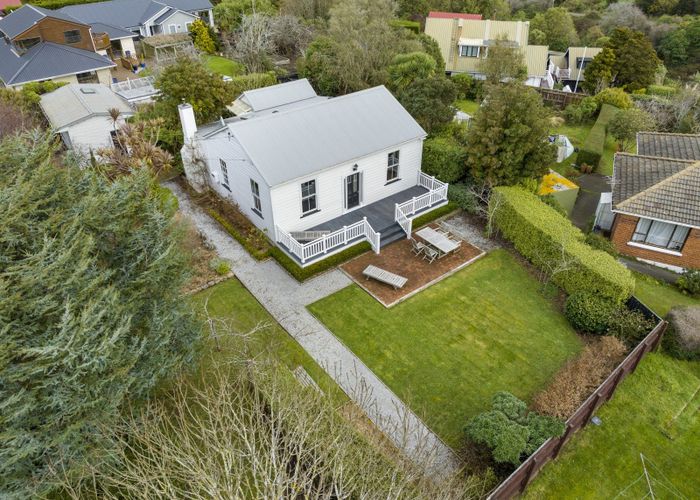  at 2 Downes Road, Roseneath, Dunedin