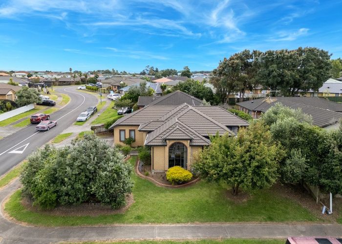  at 25 Peninsula Road, Mangere, Manukau City, Auckland