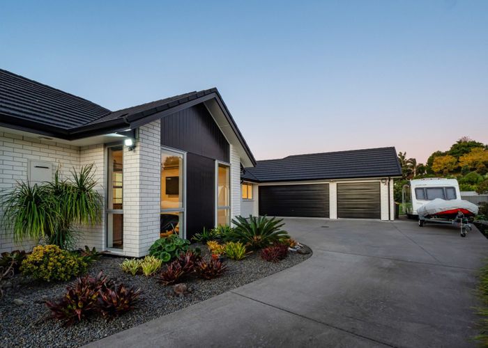 at 6 Harper Way, Te Puna