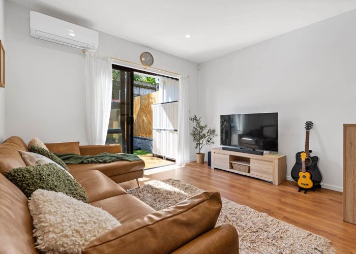  at 5/26 Springvale Drive, Albany, North Shore City, Auckland