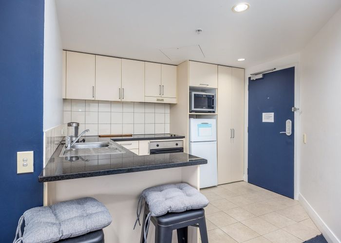  at L8/9 Byron Avenue, Takapuna, North Shore City, Auckland