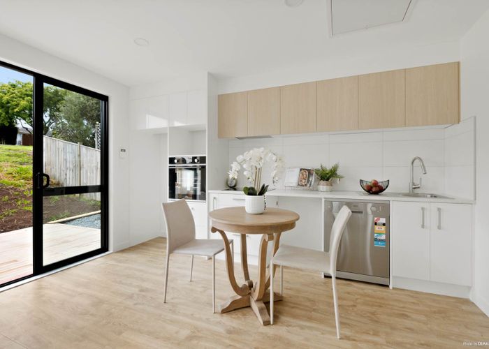  at 122B Lancaster Road, Beach Haven, Auckland