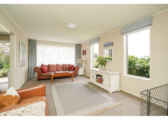  at 162 Cunningham Crescent, Grasmere, Invercargill