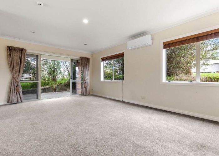  at 37 Aberley Road, Schnapper Rock, Auckland