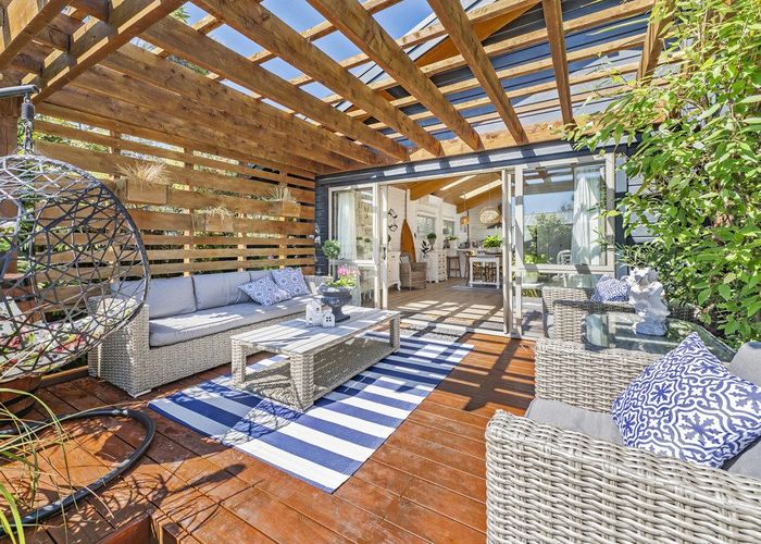  at 11 Swindells Road, Waikuku Beach, Waikuku Beach