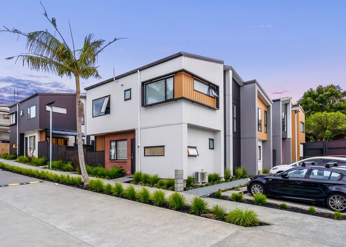  at 16&20 Don Oliver Lane, Glen Eden, Waitakere City, Auckland