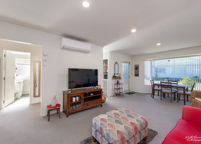  at 2/17 John Street, Trentham, Upper Hutt